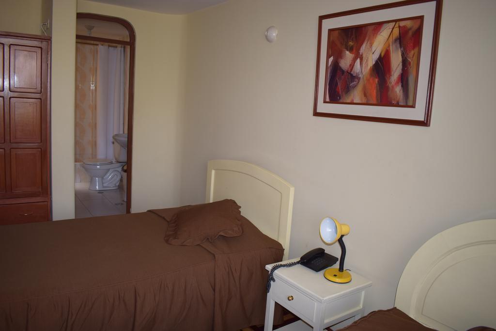 Hotel Astorga Янауара Экстерьер фото